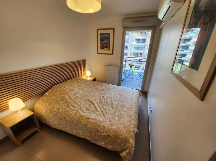 150 M Plage, Piscine, Clim, Parking Prive, Entre Monaco & Menton, Calme & Luxe Assure ! Roquebrune-Cap-Martin